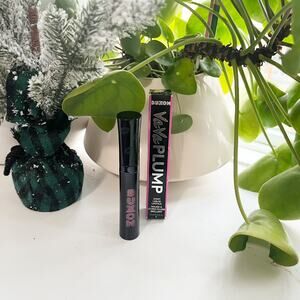 NEW Buxom Va Va Plump Shiny Lipstick in Get Lucky Purple